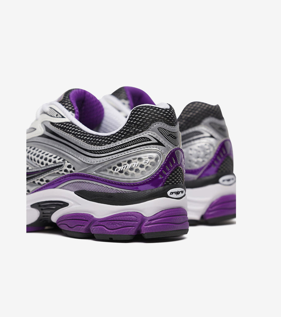 Saucony ProGrid Omni 9 — White / Black / Silver / Purple