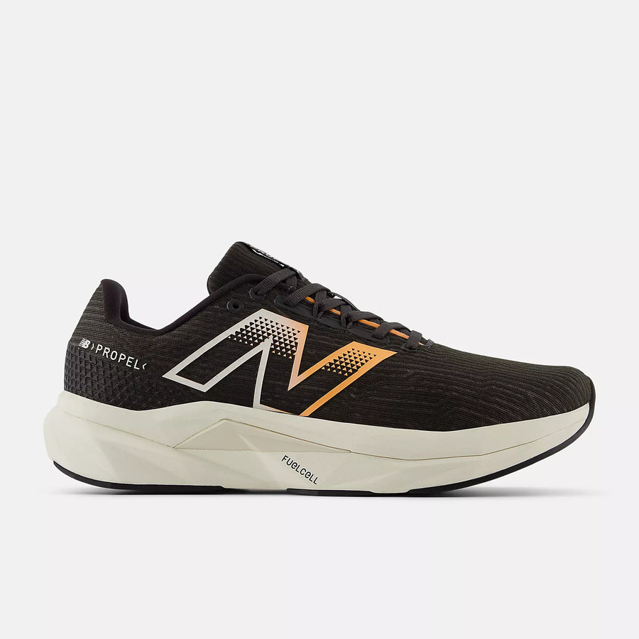 New Balance Propel v5 — Homme Black / Hot Mango CB5