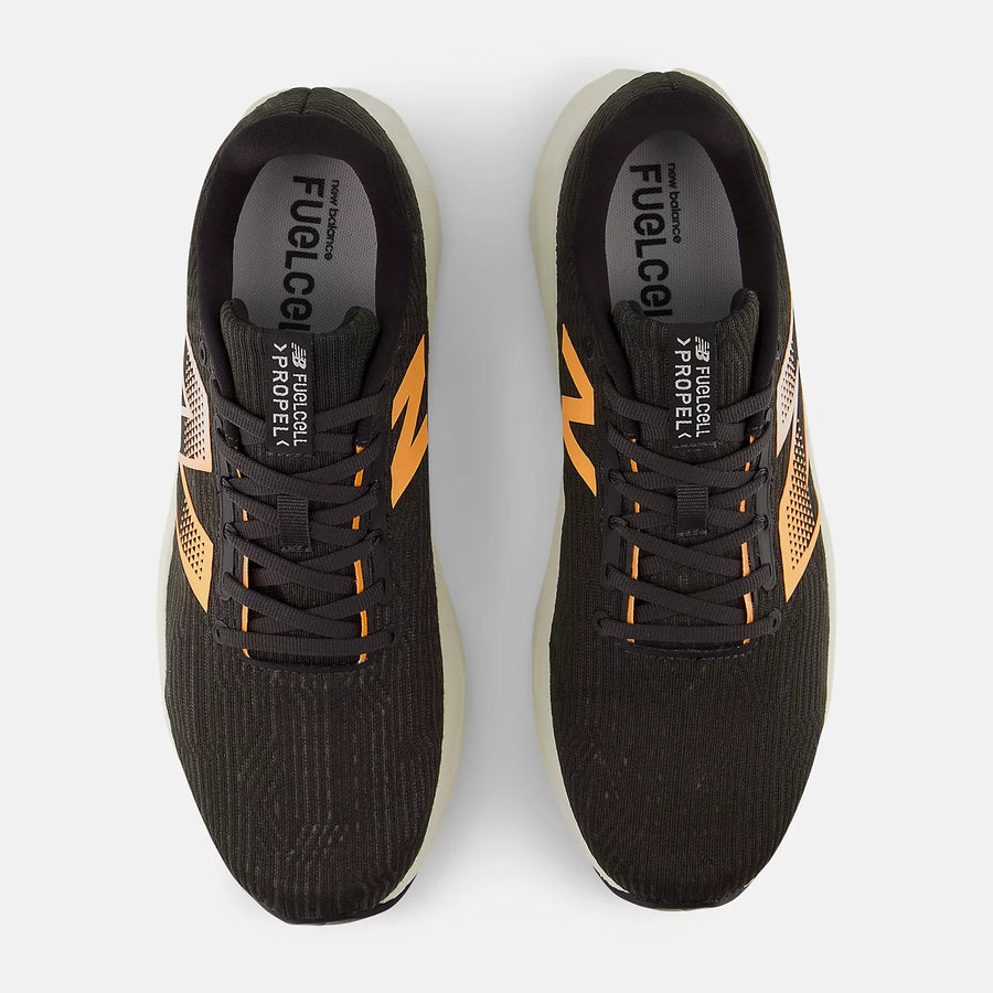 New Balance Propel v5 — Homme Black / Hot Mango CB5